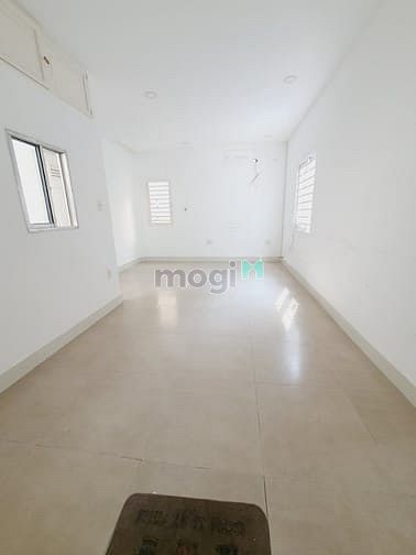 Hình ảnh Cho thuê Nhà 702/2A Điện Biên Phủ Hẻm thông 3 tháng 2