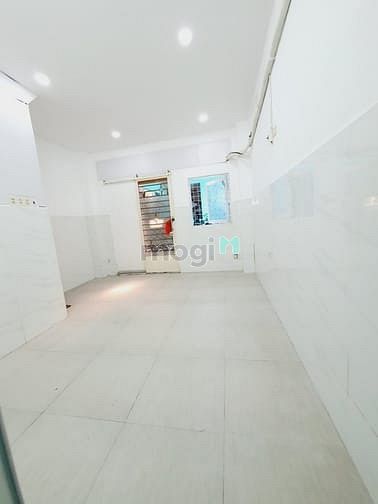 Hình ảnh Cho thuê Nhà 702/2A Điện Biên Phủ Hẻm thông 3 tháng 2