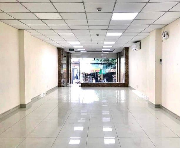 Hình ảnh Cho thuê nhà 22C cách mạng tháng Tám sát TÒA Viettle