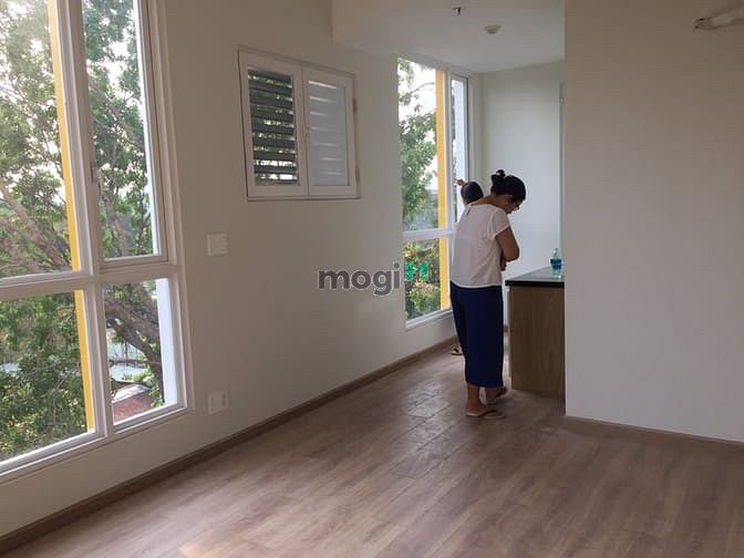 Hình ảnh Cho thuê c/h Officetel Charmington, 34m2, 1wc, nhà trống - 8.5tr