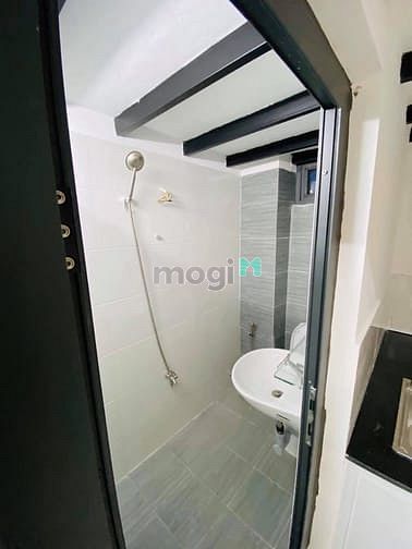 Hình ảnh Mb6623 nạp rút nhanh chóng 30m2 có gác, có ban công, cửa sổ lớn siêu thoáng D2-Bình Thạnh.