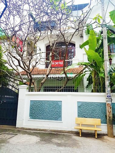 Hình ảnh Cho thuê BIỆT THỰ SIÊU VIP đường Nguyễn Cảnh Dị, P. 4, Q. Tân Bình.