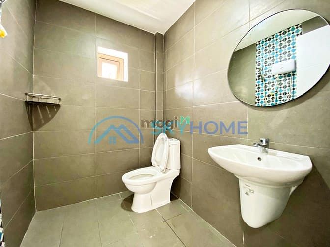 Hình ảnh Căn Hộ Dịch Vụ Cao Cấp Quận 7 - Sát Lotte - Full Nội Thất - Mặt Tiền.
