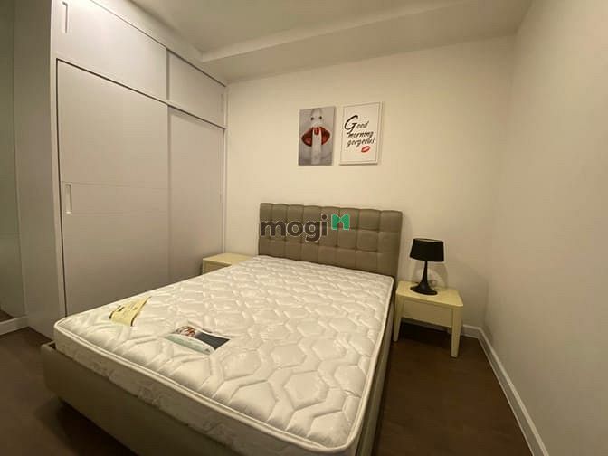 Hình ảnh Cho thuê 2PN Saigon Royal Quận 4, giá 27 triệu, có nội thất, view sông