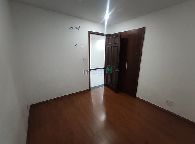 Hình ảnh ✔ Cho thuê CHCC GIAI VIỆT 80m 2pn 2wc - Có rèm cửa