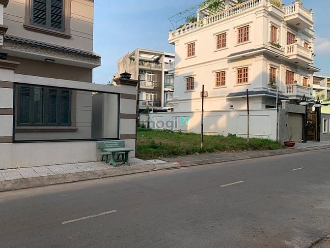 Hình ảnh Bán gấp 4 nền liền kề 400m2 ngay Aeon Bình Tân giá 3.2 tỷ/100m2 , SHR