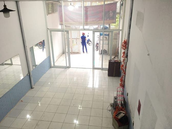 Hình ảnh Nhà cấp 4 có gác lửng mặt tiền Cao Đức Lân 120m2 giá 18tr/th