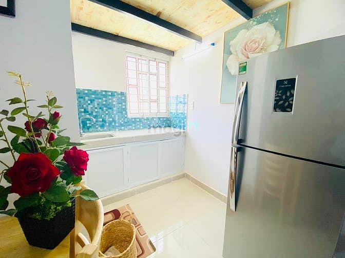 Hình ảnh CHDV mới xây, full nội thất, ban công , gác cao, ngay đầm sen.TP