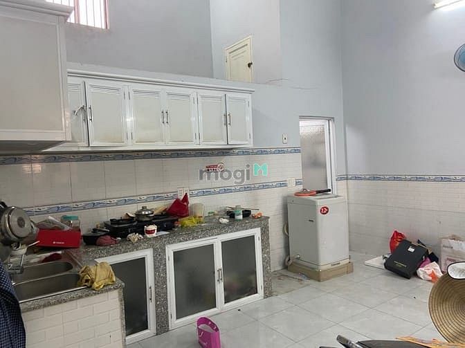Hình ảnh Cho thuê nhà 180m 3 PN, 2WC, gần cầu ông đụng