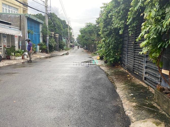 Hình ảnh Cho thuê nhà 180m 3 PN, 2WC, gần cầu ông đụng