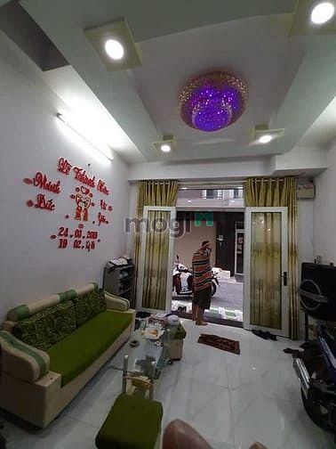 Hình ảnh 2 MẶT HẺM XE HƠI, Hoàng Bật Đạt, phường 15, Tân Bình 3 LẦU