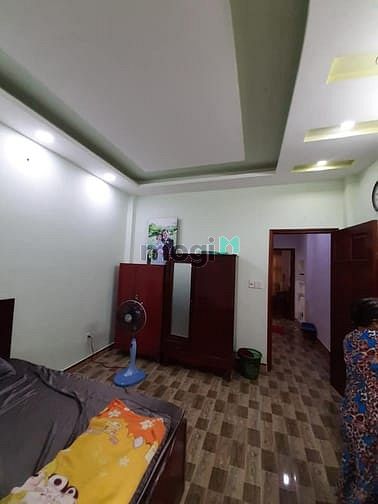 Hình ảnh 2 MẶT HẺM XE HƠI, Hoàng Bật Đạt, phường 15, Tân Bình 3 LẦU