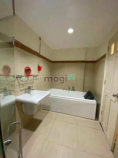 Hình ảnh Căn Hộ Era Town Quận7 . 3PN, 135m2. Full Nội Thất. Giá chỉ 13tr.