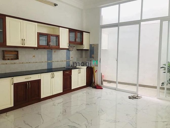 Hình ảnh Cho thuê nguyên căn 37A Lê Bình, p2, Tân Bình