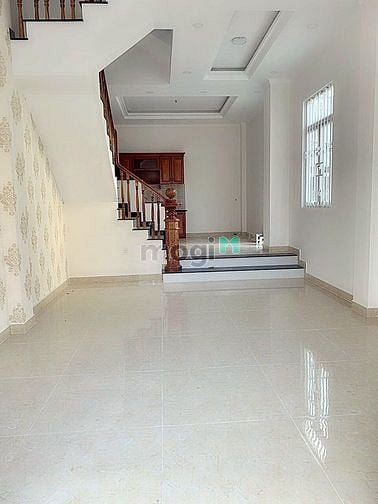 Hình ảnh Bán nhanh nhà Dương Bá Trạc 64m2, SHR sẵn, bao STCC
