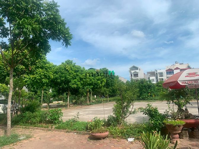 Hình ảnh Bán gấp 50m2 đất view vườn hoa khu TĐC mới Giang Biên, Long Biên