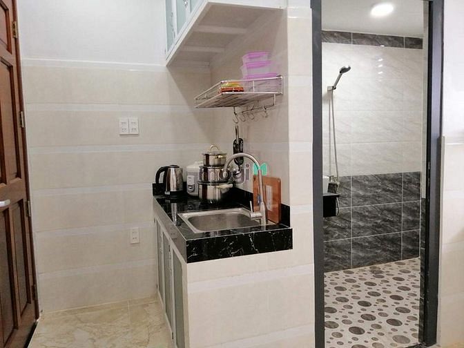 Hình ảnh Phòng trọ full nội thất cửa sổ lớn sát Lotte Q7