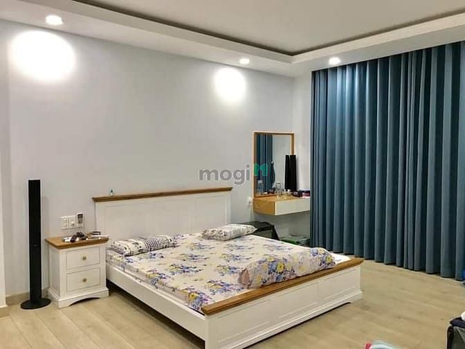 Hình ảnh Cho thuê nhà 440/12 Lê Văn Sỹ, P.14, Quận 3
