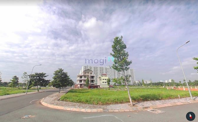 Hình ảnh Đất nên KĐT vạn phúc city DT 100m2 giá 2.050 tỷ sổ hồng riêng