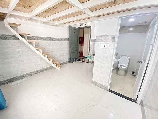 Hình ảnh Duplex bancon Quận 7 gần kcx Tân Thuận thoáng mát