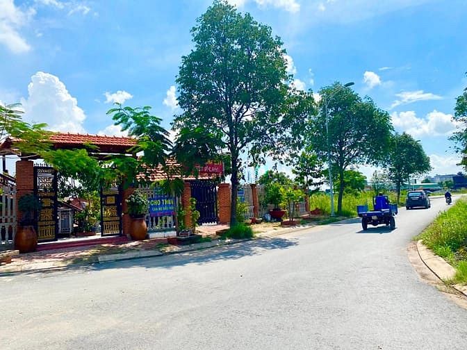 Hình ảnh Đất Chính Chủ Sát Bên Chợ Đầu Mối Thủ Đức,thổ cư 100%,có sổ hồng riêng