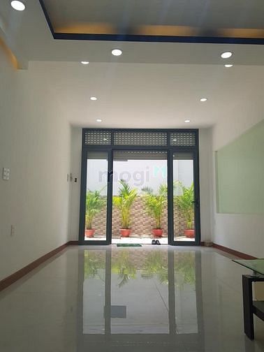 Hình ảnh Bán nhà Quận 1 Trần Hưng Đạo, hẻm 4m, 38m2, 5 tầng, 9 tỷ 2