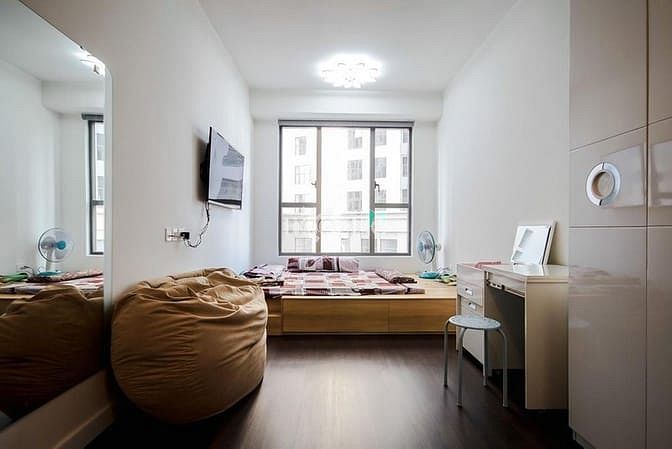 Hình ảnh Cho thuê 2PN Tresor Quận 4, giá 15 triệu/tháng, diện tích 65m2