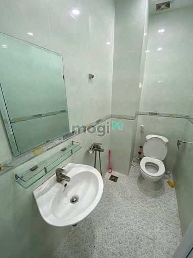 Hình ảnh Phòng đầy đủ nội thất D2 - giá cực rẻ 4tr5 - Bình Thạnh