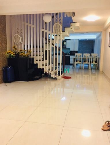 Hình ảnh Cho thuê nhà HẺM XE HƠI 5A Hoàng Hoa Thám gần Phan Đăng lưu