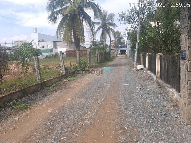 Hình ảnh Bán đất thổ cư hẻm đường Nguyển Duy Trinh P Long Trường