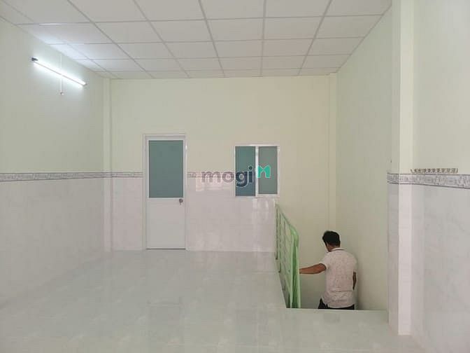 Hình ảnh Nhà trống đẹp đường Phú Thọ Hoà