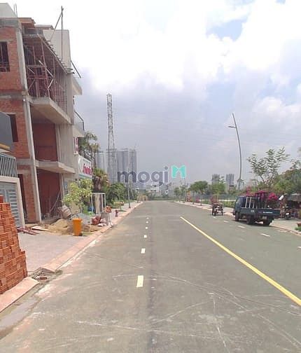 Hình ảnh Bán lô 100m đường Lê Văn Thịnh, ngay bệnh viện Q2 DT 5x20m 1.8 tỷ