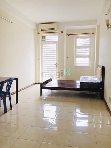 Hình ảnh Cho thuê mặt tiền 340C Hoàng Văn Thụ  p4 tân bình