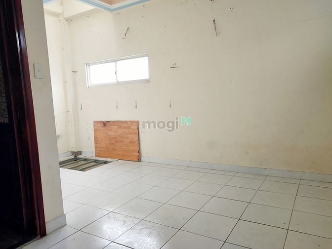 Hình ảnh Nhà 3.5 tấm 5.5x15M Bùi Tư Toàn_ Gần Aeon Tên Lửa