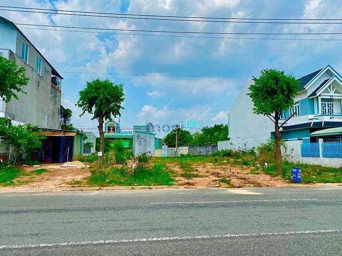 Hình ảnh Cần vốn nên tôi bán miếng đất thuộc đường chợ, dân cư đông, đường lớn