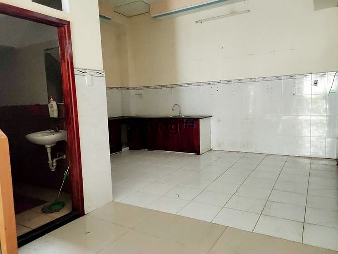 Hình ảnh Nhà 3.5 tấm 5.5x15M Bùi Tư Toàn_ Gần Aeon Tên Lửa