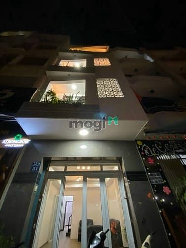 Hình ảnh Bán nhà hẻm 8m Đường Hoàng Sa Quận 1