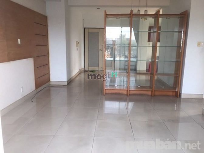 Hình ảnh Cho thuê c/h Sao Mai, Q5, 97m2, 2pn- 9.5tr, ntcb