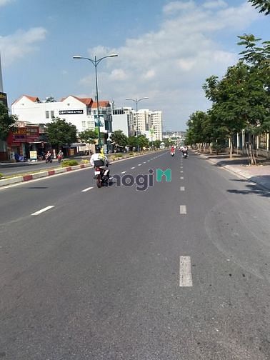 Hình ảnh Bán lô đất ngay chợ đầu mối Thủ Đức trên Mt đường Ngô Chí Quốc.SHR.