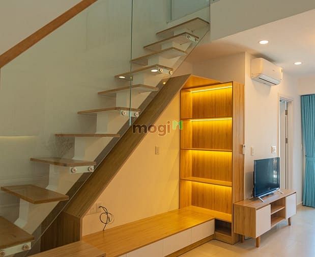 Hình ảnh Duplex M-One đầy đủ nội thất - view Bitexco đẹp lung linh
