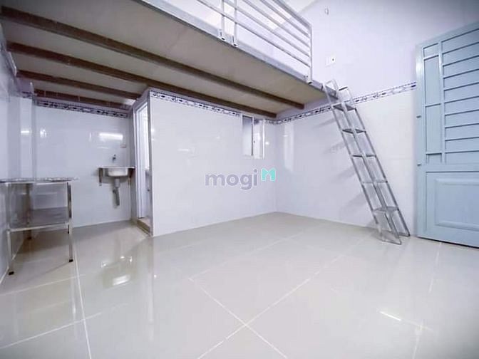 Hình ảnh Phòng cho thuê 25m2 có gác quận Tân Phú