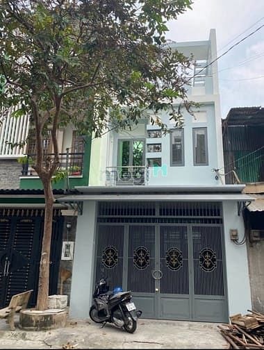 Hình ảnh Nhà đẹp mới xây mặt tiền Đỗ Bí