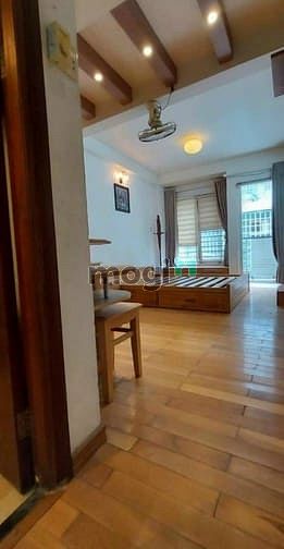 Hình ảnh Cho thuê mặt tiền 213a Hoàng Văn Thụ, phường 4,  Tân Bình
