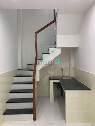 Hình ảnh Bán nhà hẻm quận 4 - Nhà mới xây, vào ở ngayhttps://propzy.vn/mua/nha/