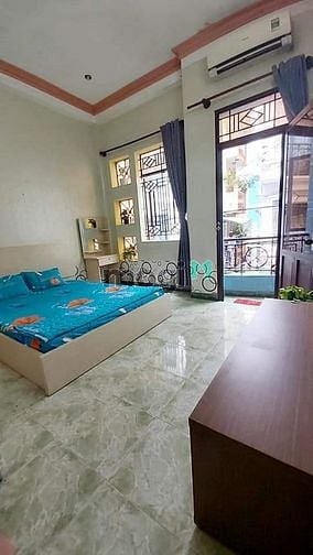 Hình ảnh Phòng trọ cao cấp ban công riêng đường Phạm Văn Bạch Quận Tân Bình