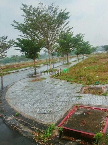 Hình ảnh Bán gấp lô đất Mt Nguyễn Hoàng,Ngay meetro An Phú,Q2.SHR.XDTD