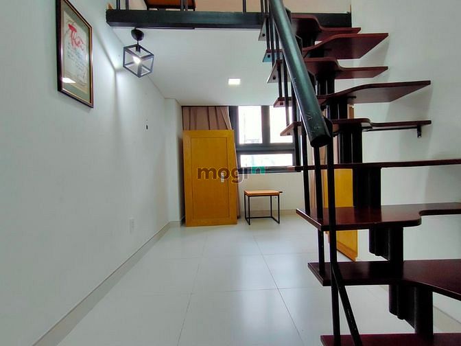 Hình ảnh Căn Hộ Gác Lững Cực Thoáng, Máy Giặc Riêng - Ngay Cầu CÔNG LÝ Q.3