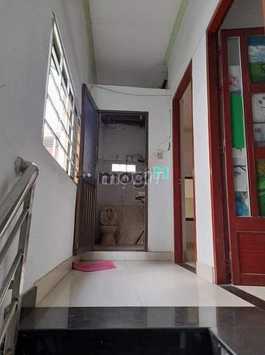 Hình ảnh Nhà đẹp hẻm xe hơi giá rẻ Tây Thạnh