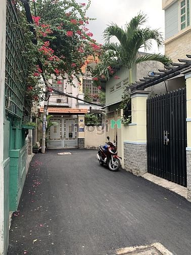 Hình ảnh Bán đất góc 2 mặt tiền đường số 10, Trần Não, Q2. 12.5 tỷ. có HĐ Thuê