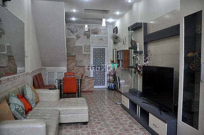 Hình ảnh Cho thuê nhà 106/8a cx Trần Quang Diệu, P14. Quận 3